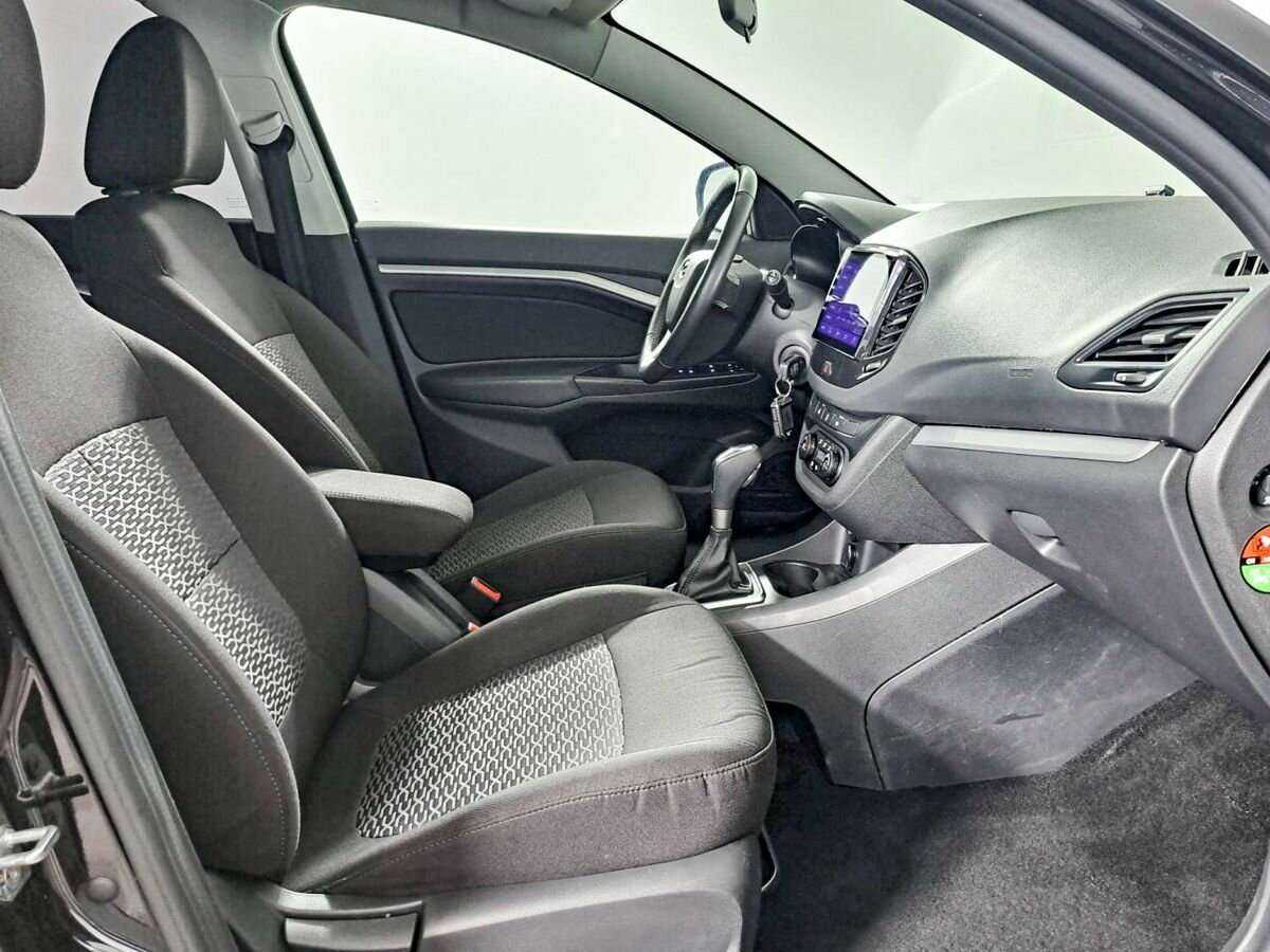 Купить Lada (ВАЗ) Vesta с пробегом. Фото: #6