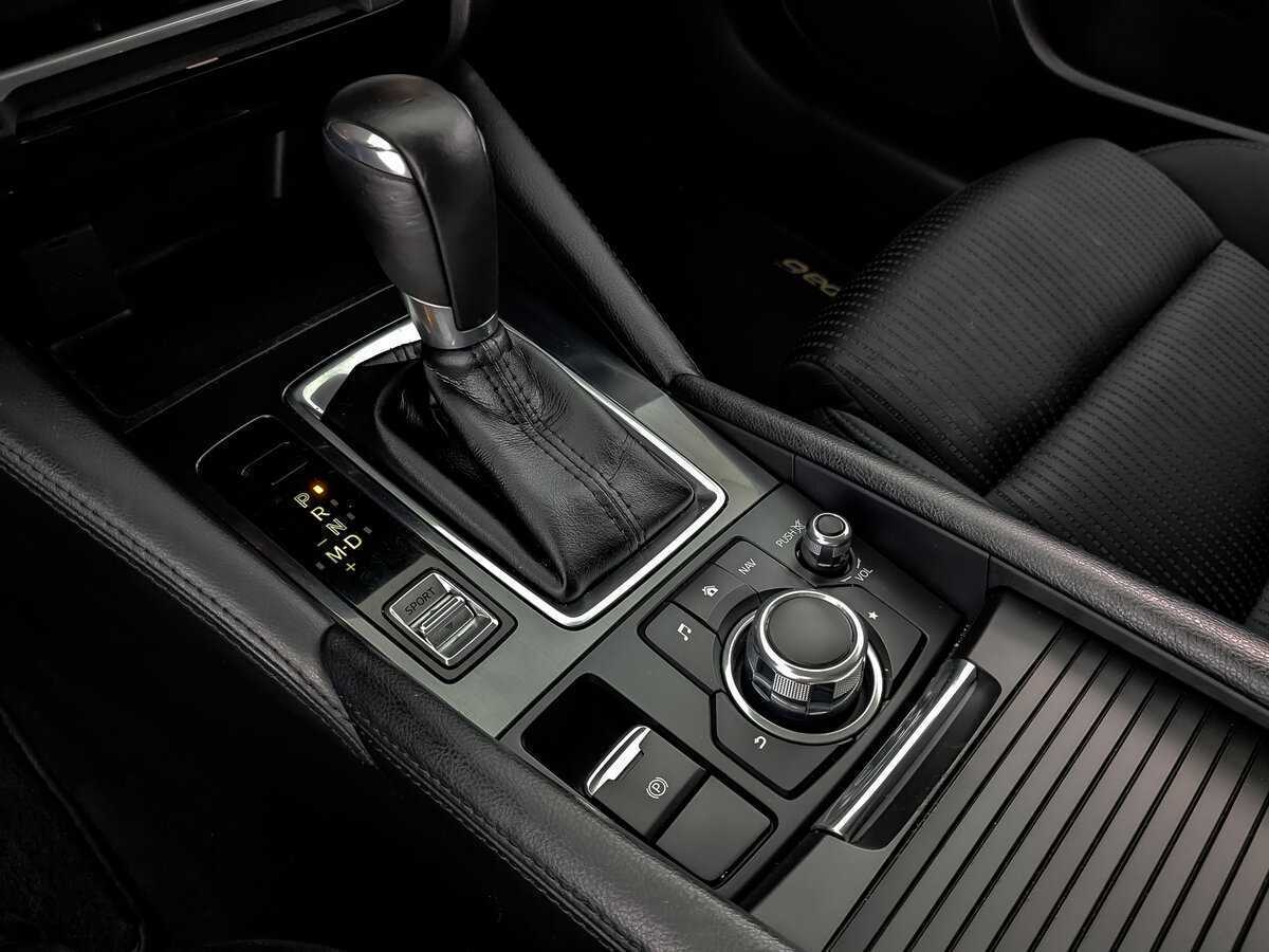 Купить Mazda 6 с пробегом. Фото: #21