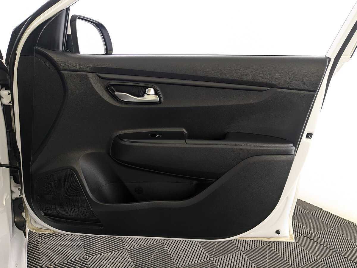 Купить Kia Rio с пробегом. Фото: #21