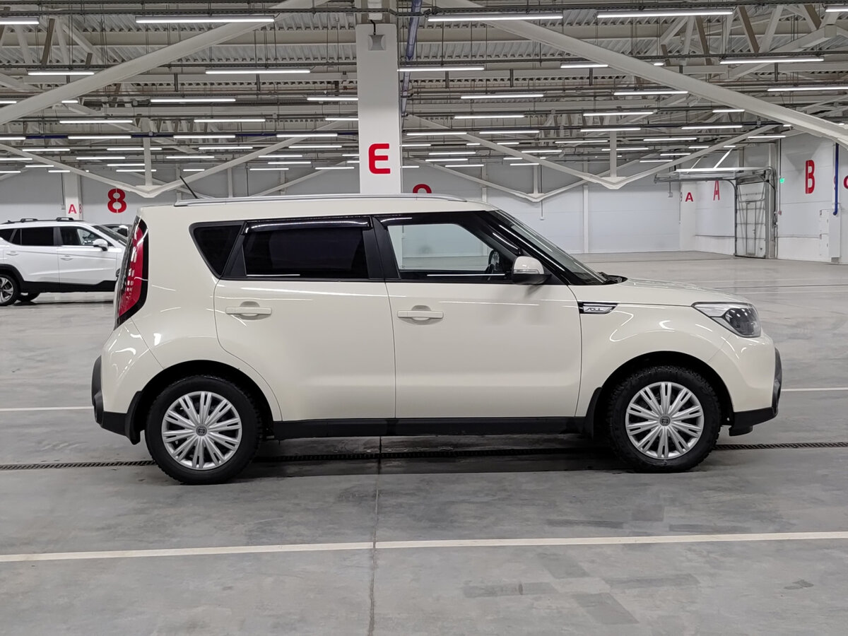 Купить Kia Soul с пробегом. Фото: #3