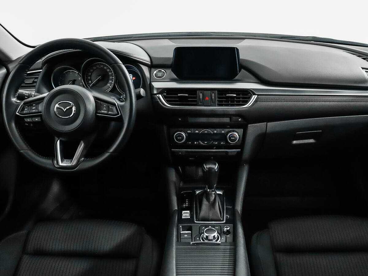 Купить Mazda 6 с пробегом. Фото: #13