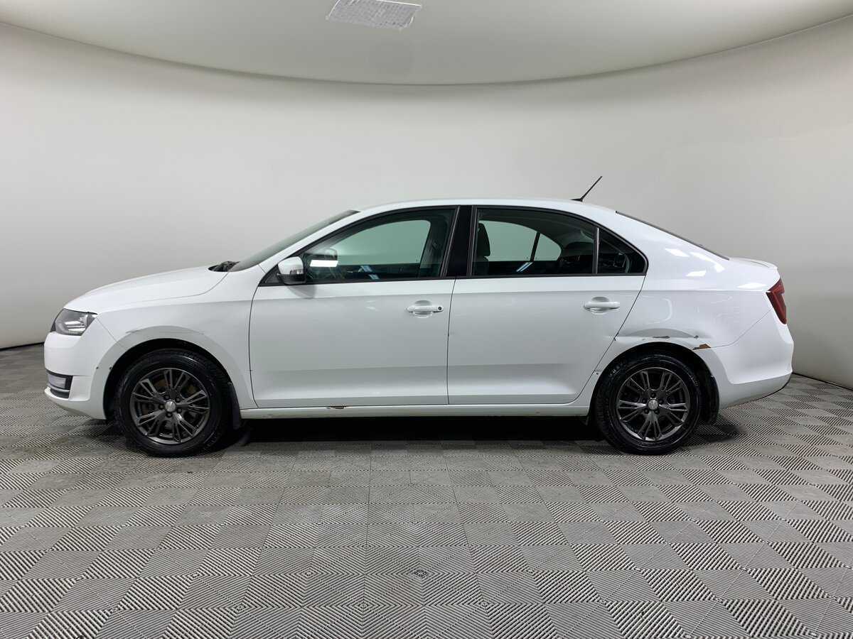 Купить Skoda Rapid с пробегом. Фото: #7