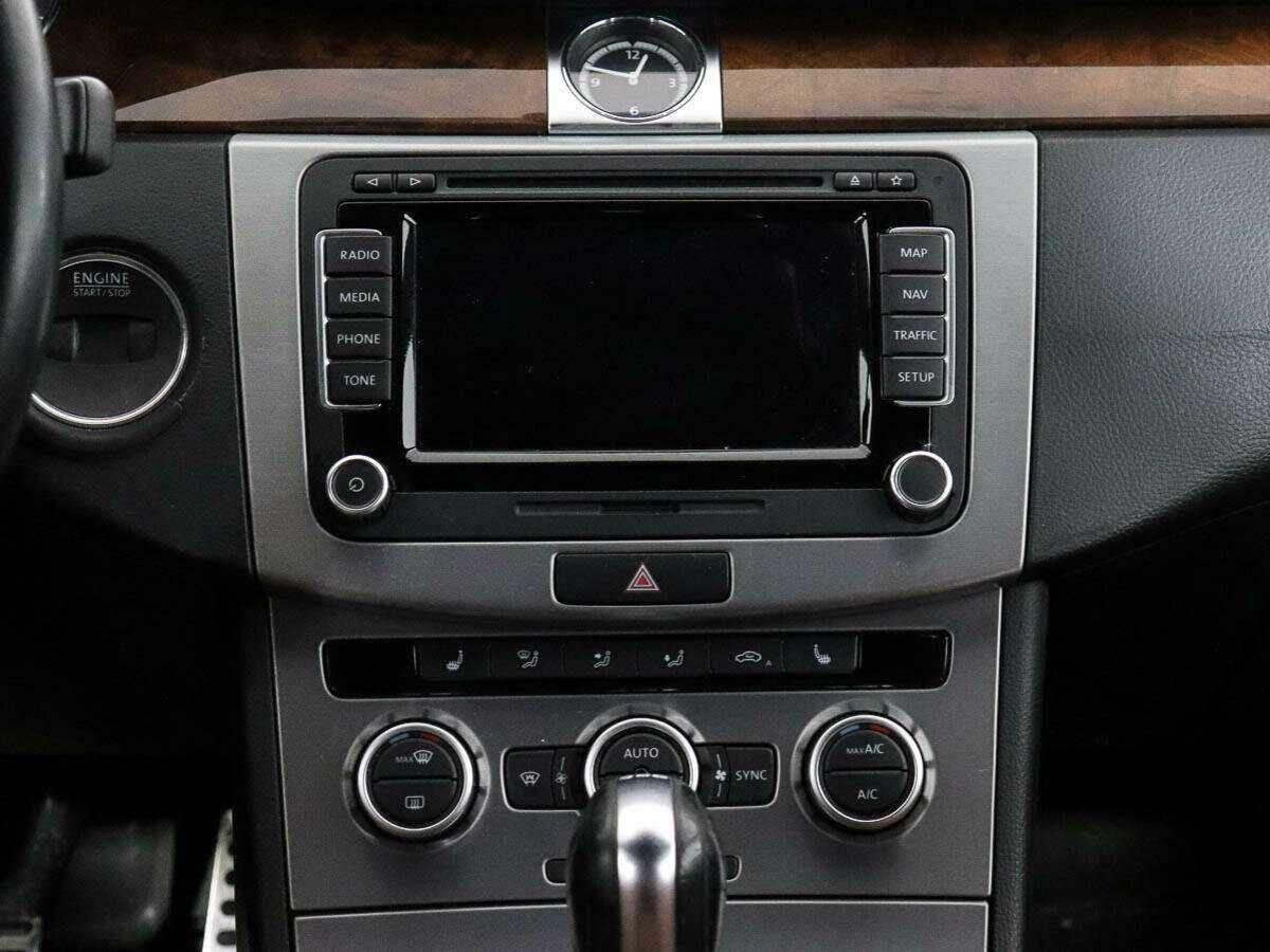 Купить Volkswagen Passat CC с пробегом. Фото: #11