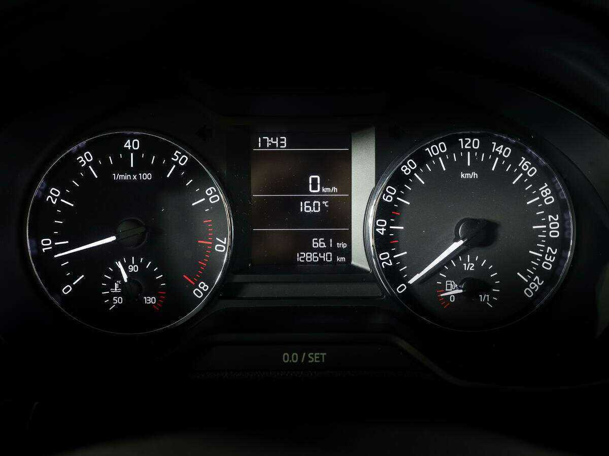 Купить Skoda Octavia с пробегом. Фото: #8