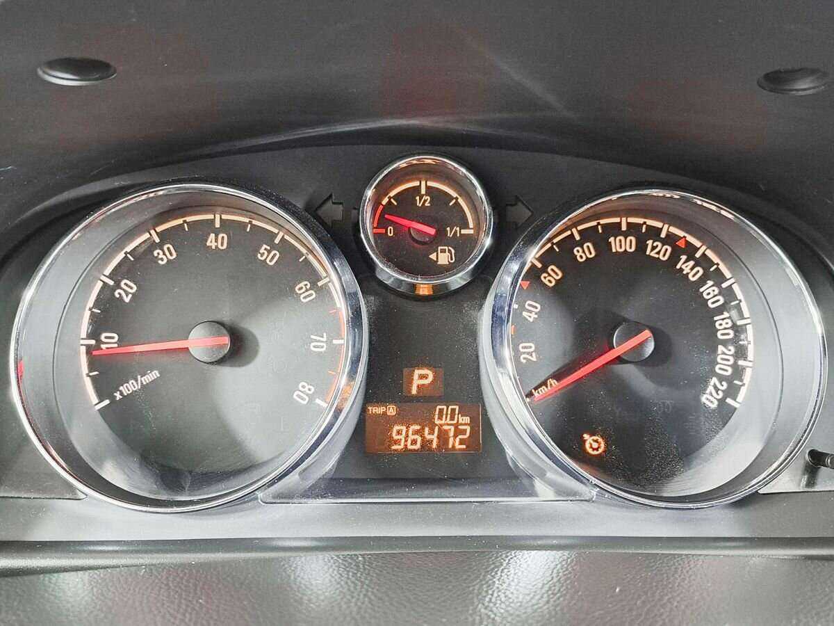 Купить Opel Antara с пробегом. Фото: #6
