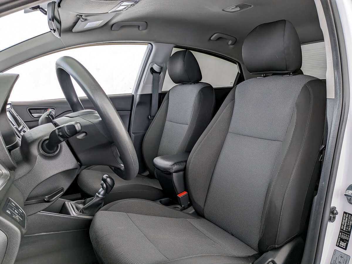 Купить Hyundai Solaris с пробегом. Фото: #16