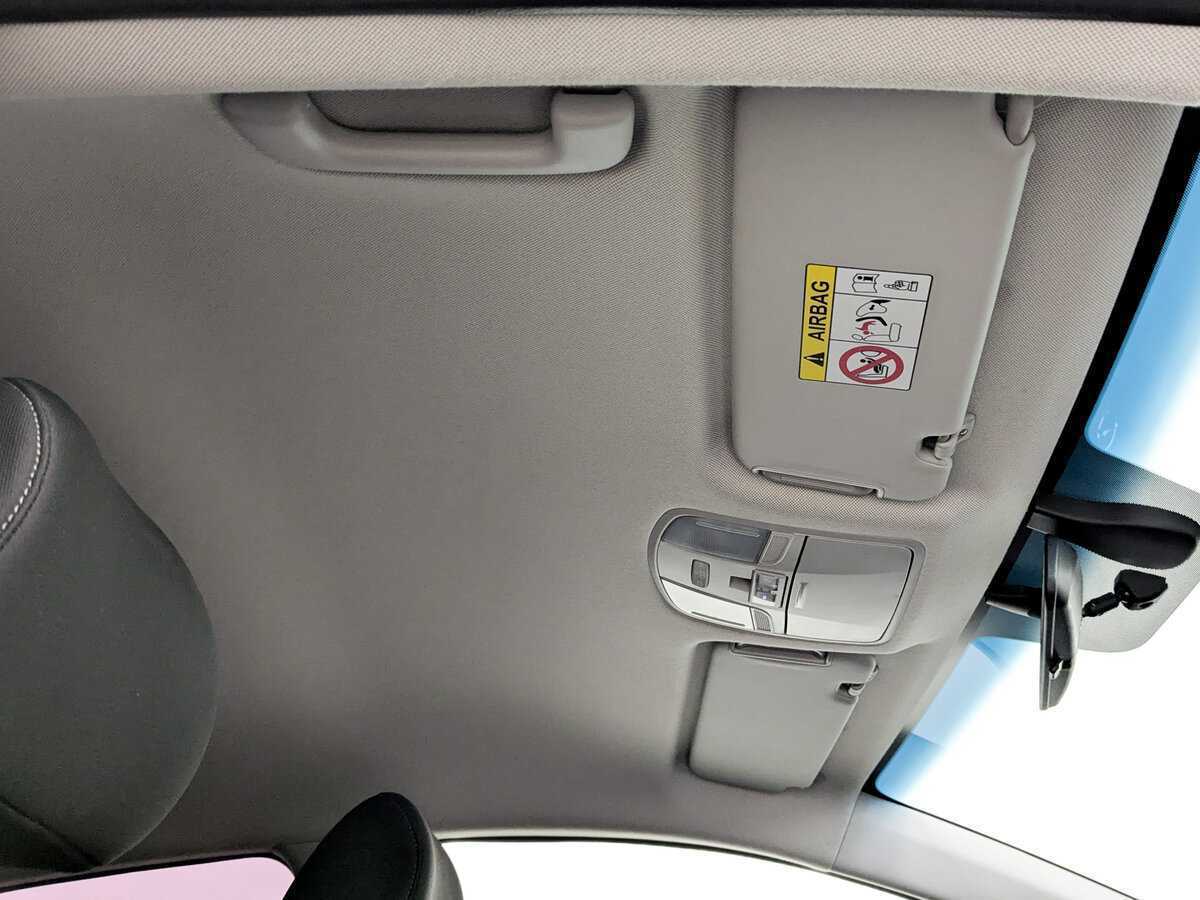 Купить Hyundai Elantra с пробегом. Фото: #19