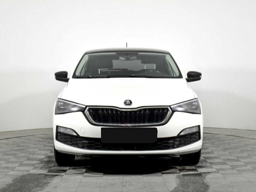 Купить Skoda Rapid с пробегом. Фото: #1
