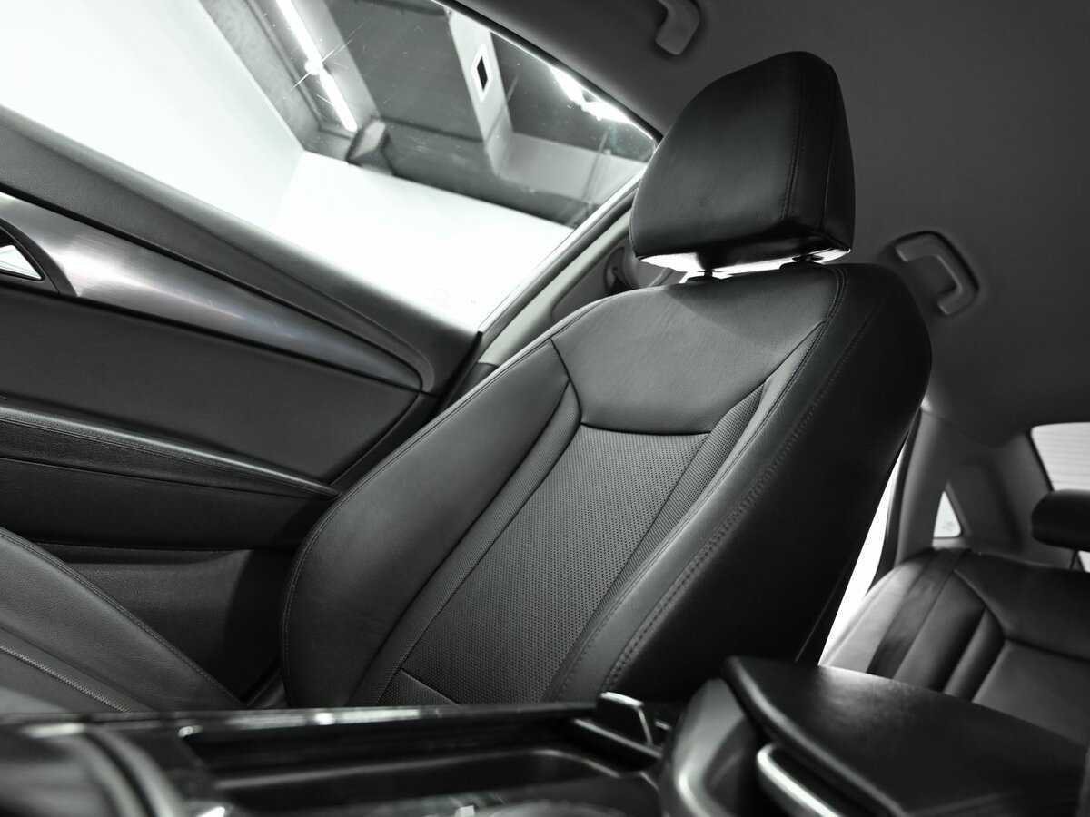 Купить Hyundai i40 с пробегом. Фото: #9