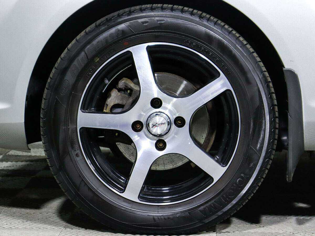 Купить Ford Fiesta с пробегом. Фото: #17