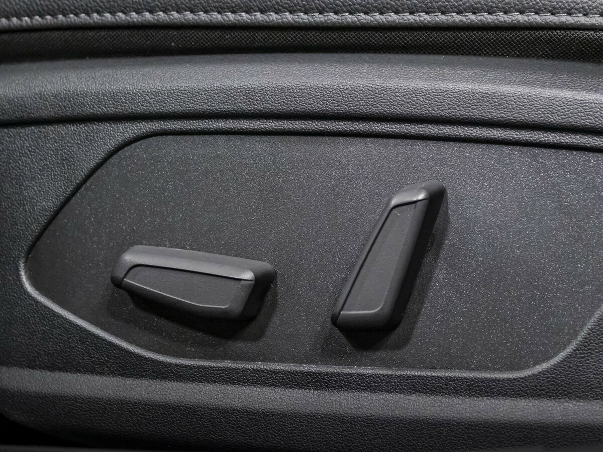 Купить Hyundai Elantra с пробегом. Фото: #14