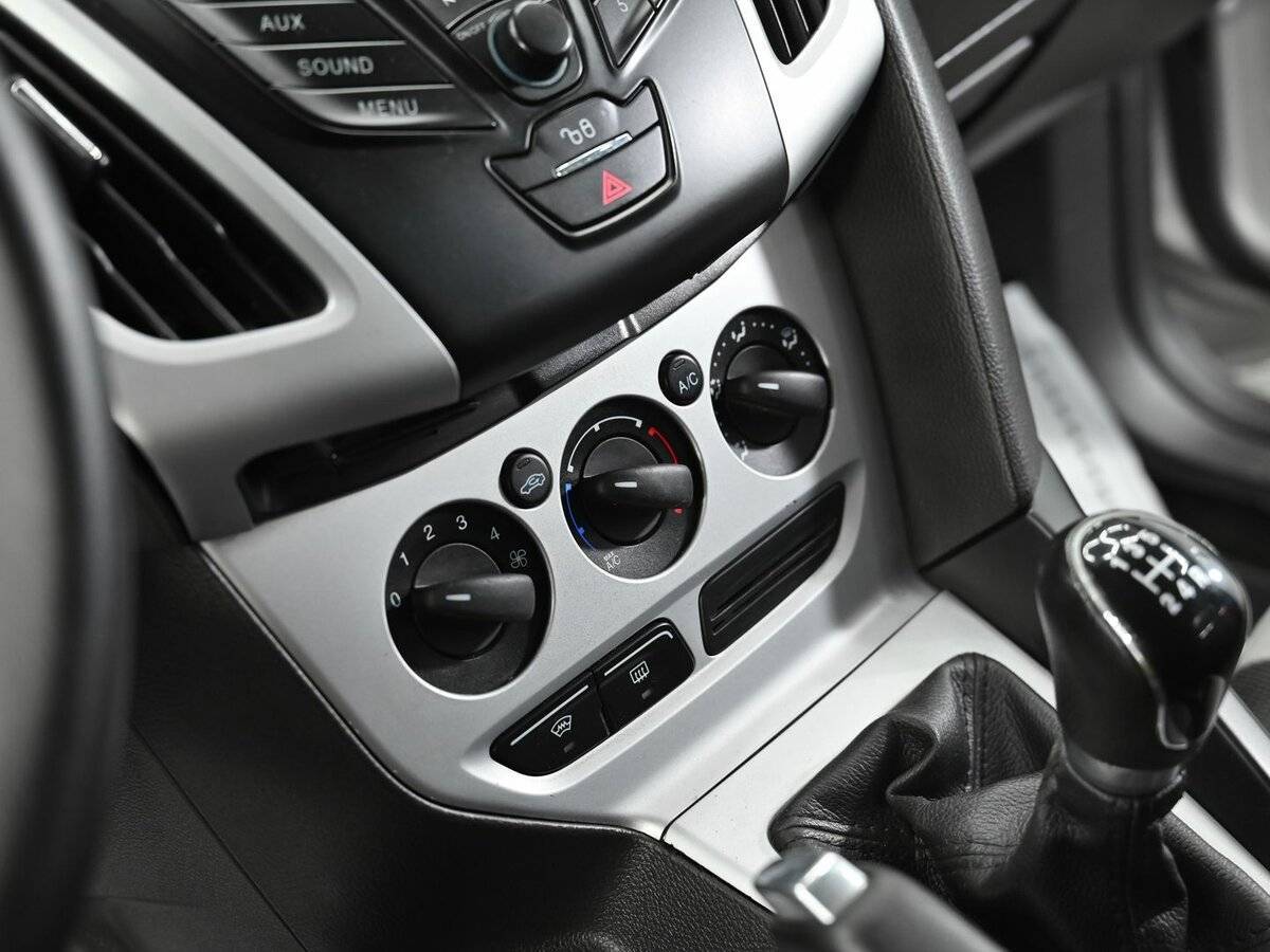 Купить Ford Focus с пробегом. Фото: #10