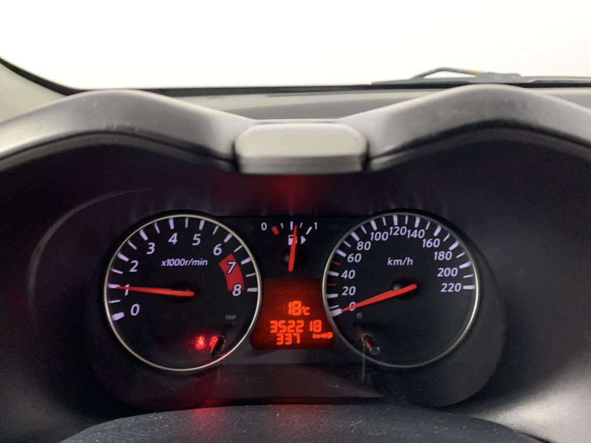 Купить Nissan Note с пробегом. Фото: #8