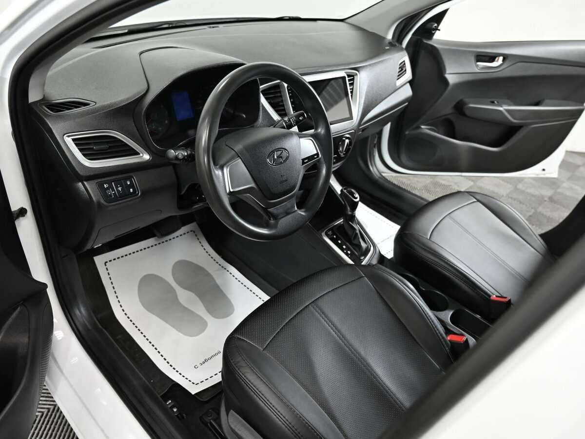 Купить Hyundai Solaris с пробегом. Фото: #5