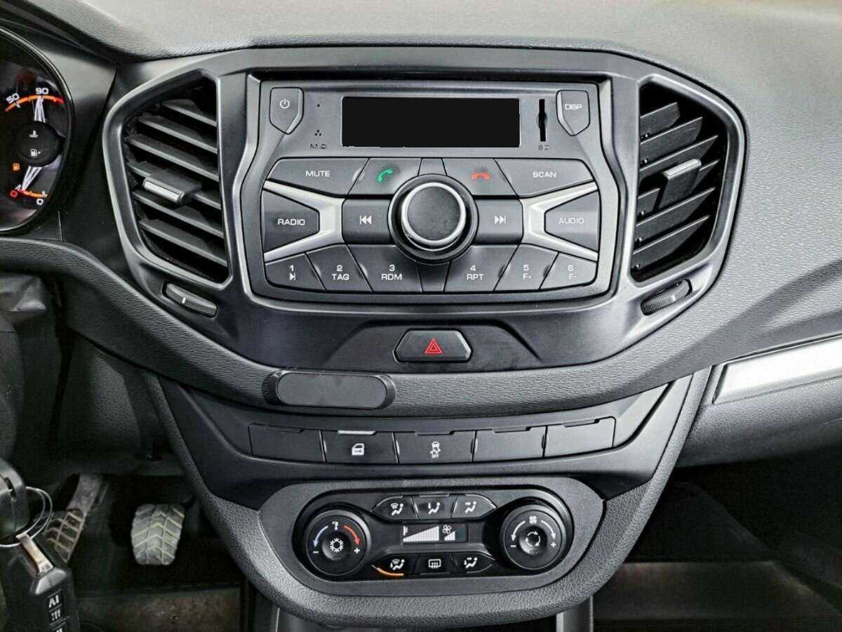 Купить Lada (ВАЗ) Vesta с пробегом. Фото: #14