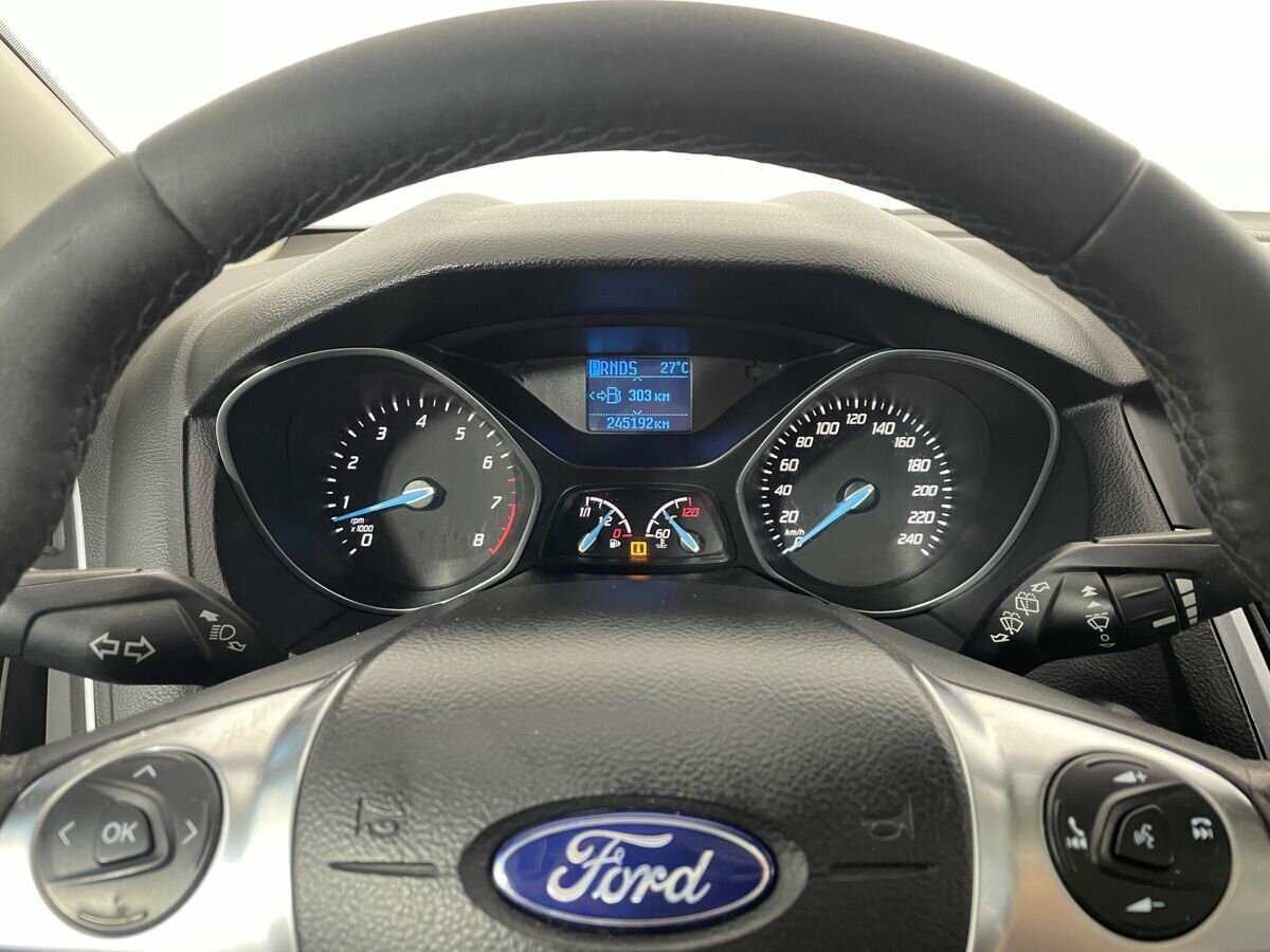 Купить Ford Focus с пробегом. Фото: #10