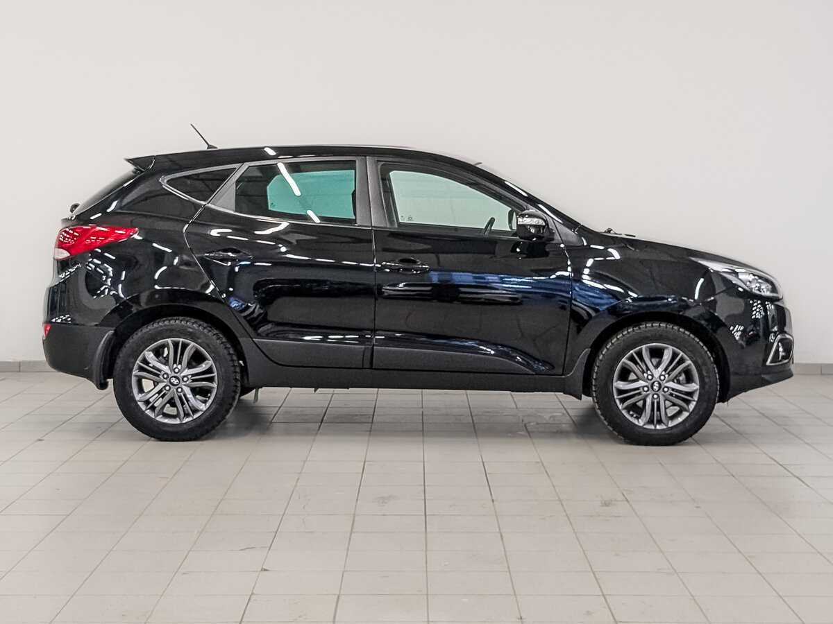 Купить Hyundai ix35 с пробегом. Фото: #3