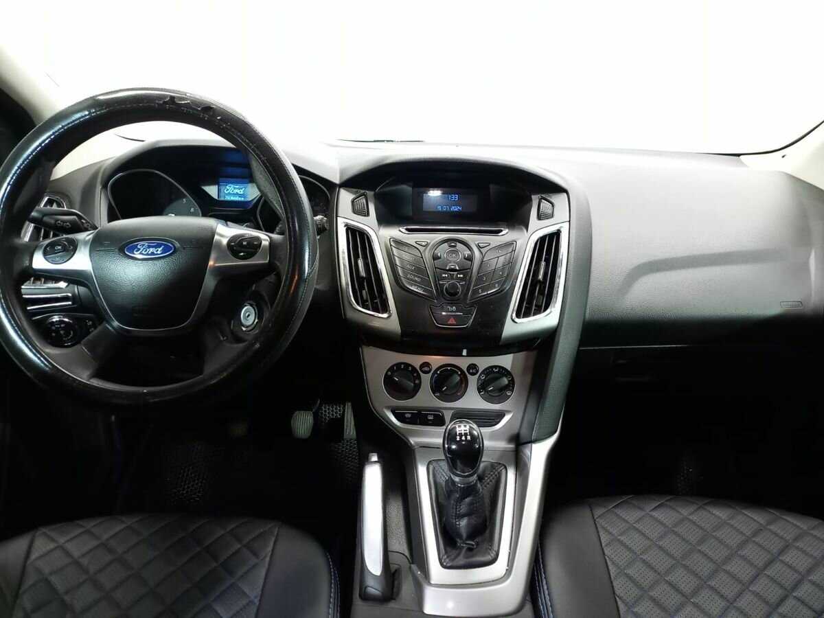 Купить Ford Focus с пробегом. Фото: #10