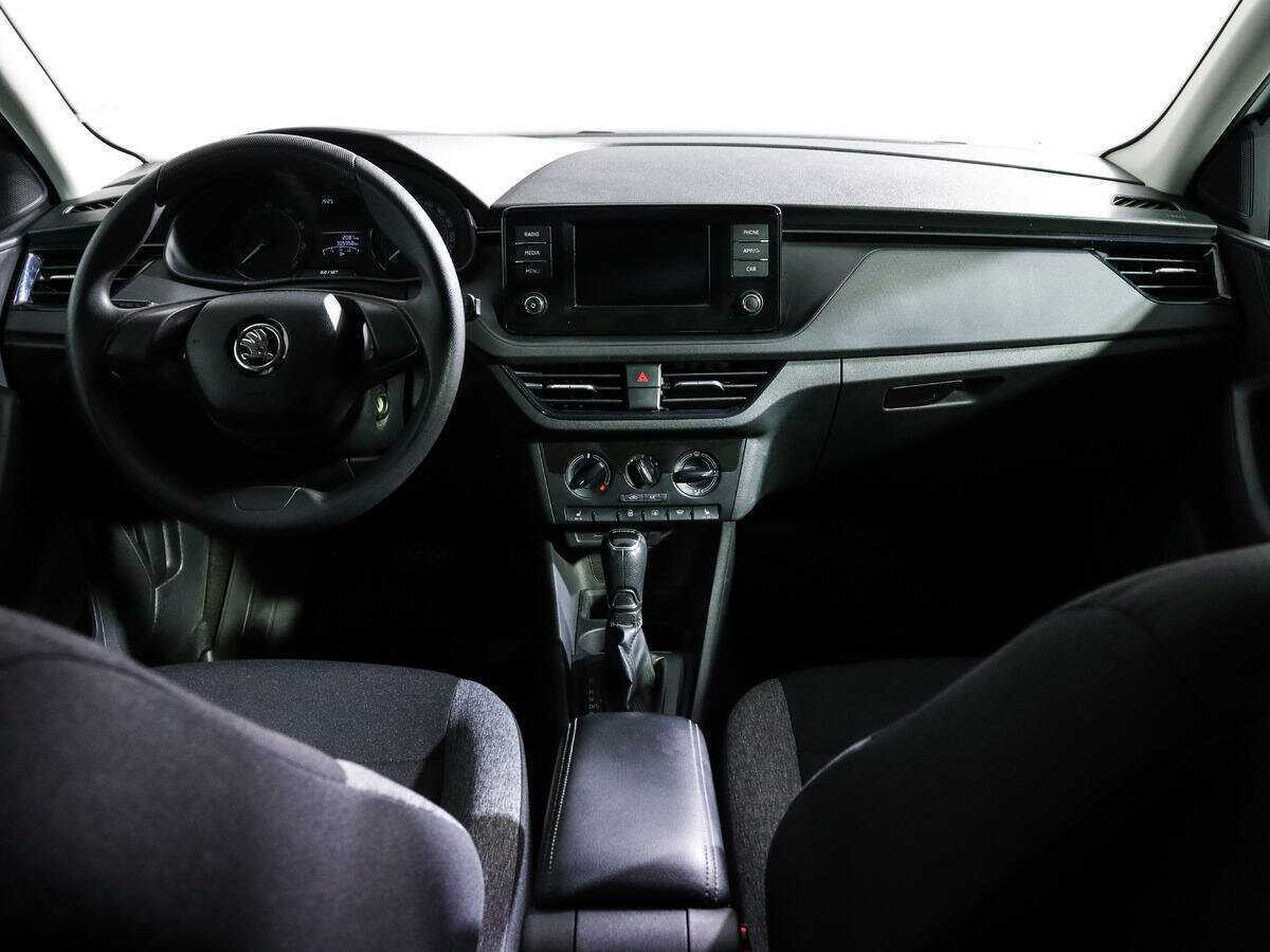 Купить Skoda Rapid с пробегом. Фото: #9