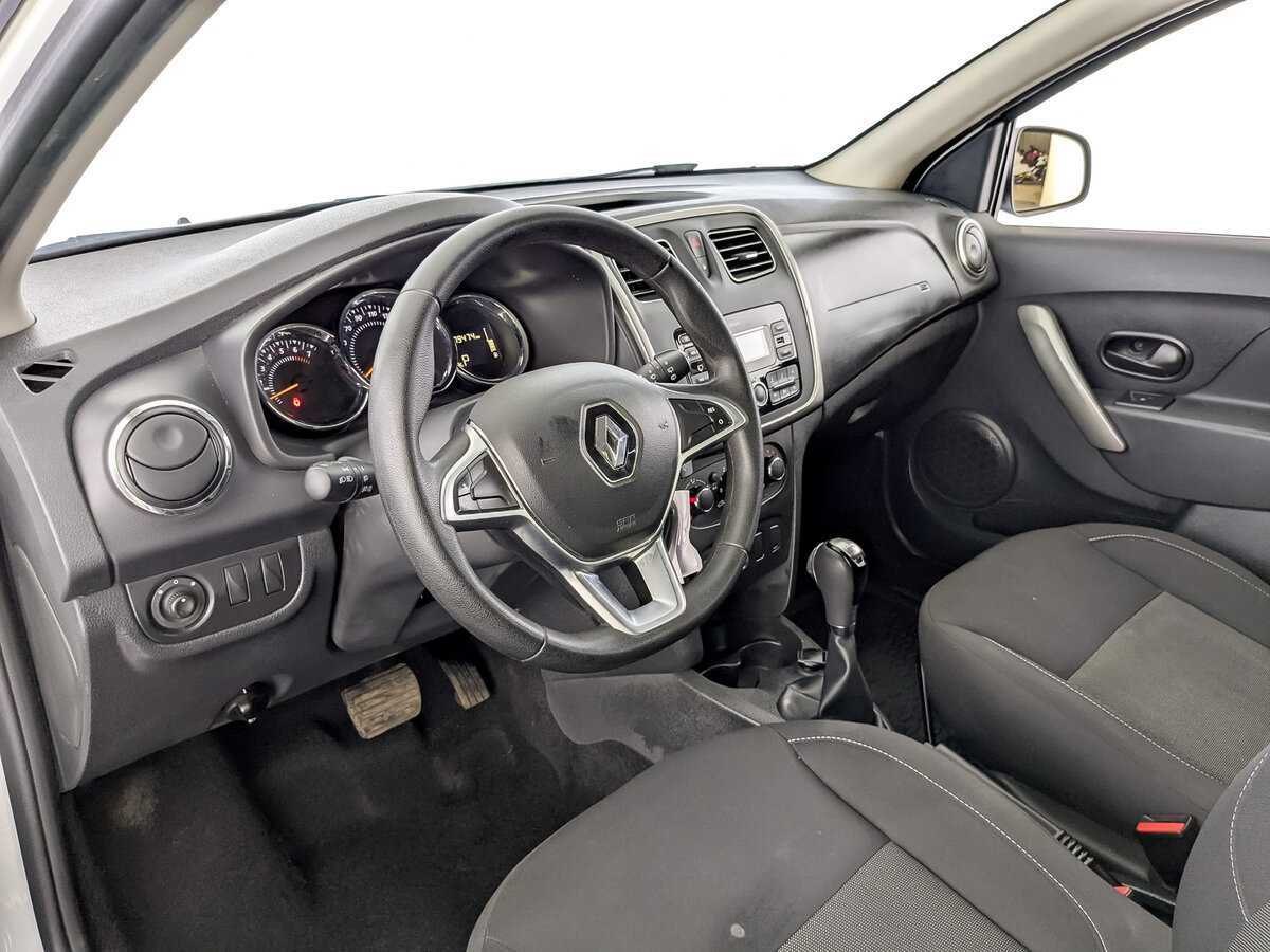 Купить Renault Sandero с пробегом. Фото: #15