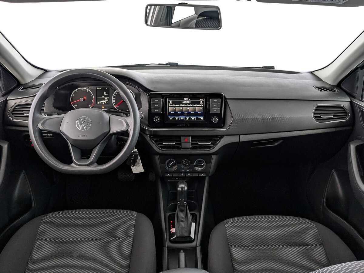 Купить Volkswagen Polo с пробегом. Фото: #9