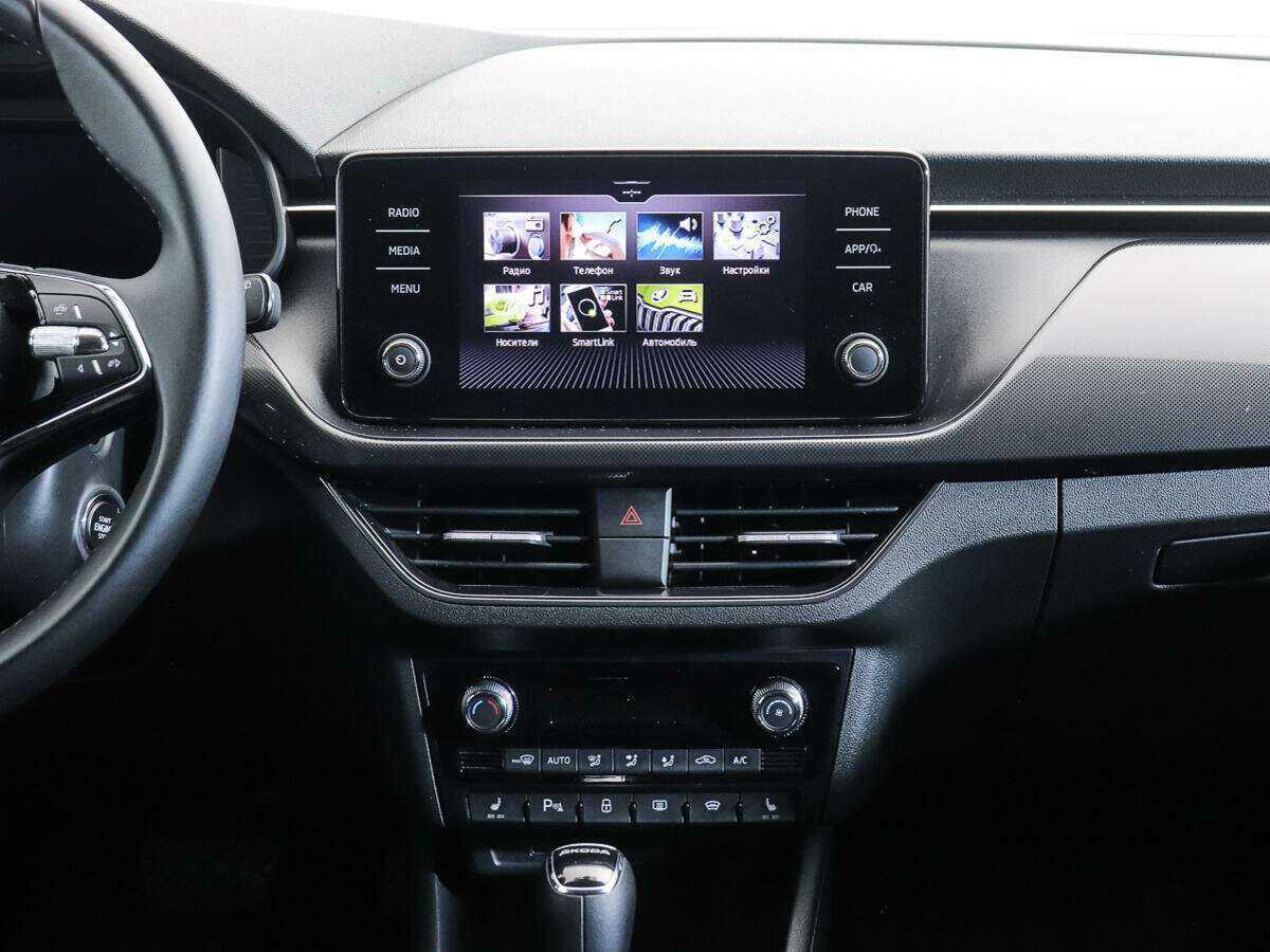 Купить Skoda Rapid с пробегом. Фото: #13