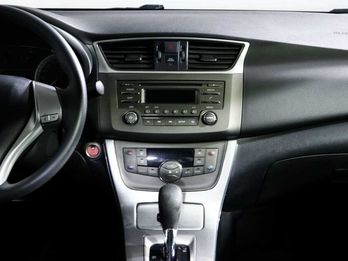 Купить Nissan Sentra с пробегом. Фото: #10