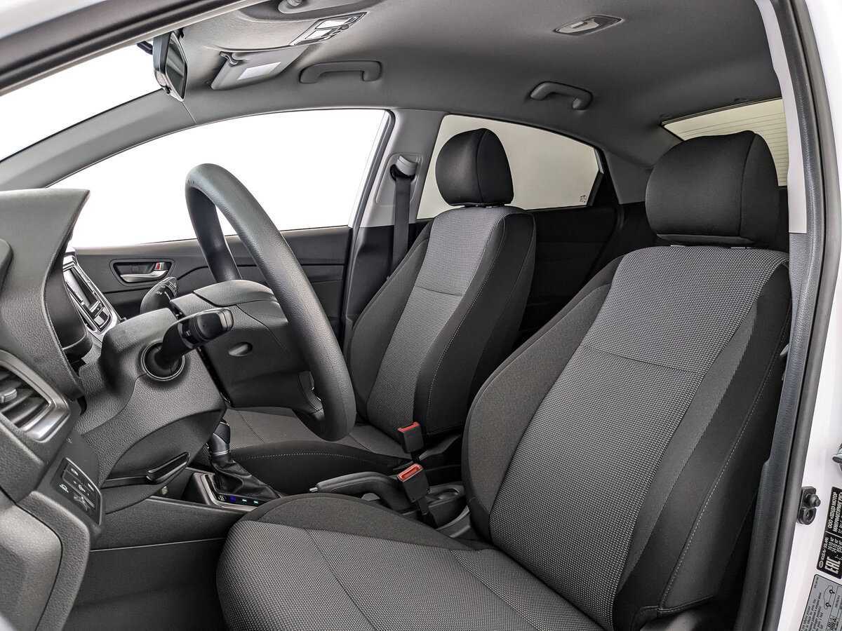 Купить Hyundai Solaris с пробегом. Фото: #15