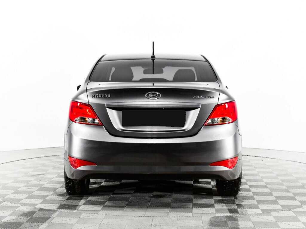 Купить Hyundai Solaris с пробегом. Фото: #5