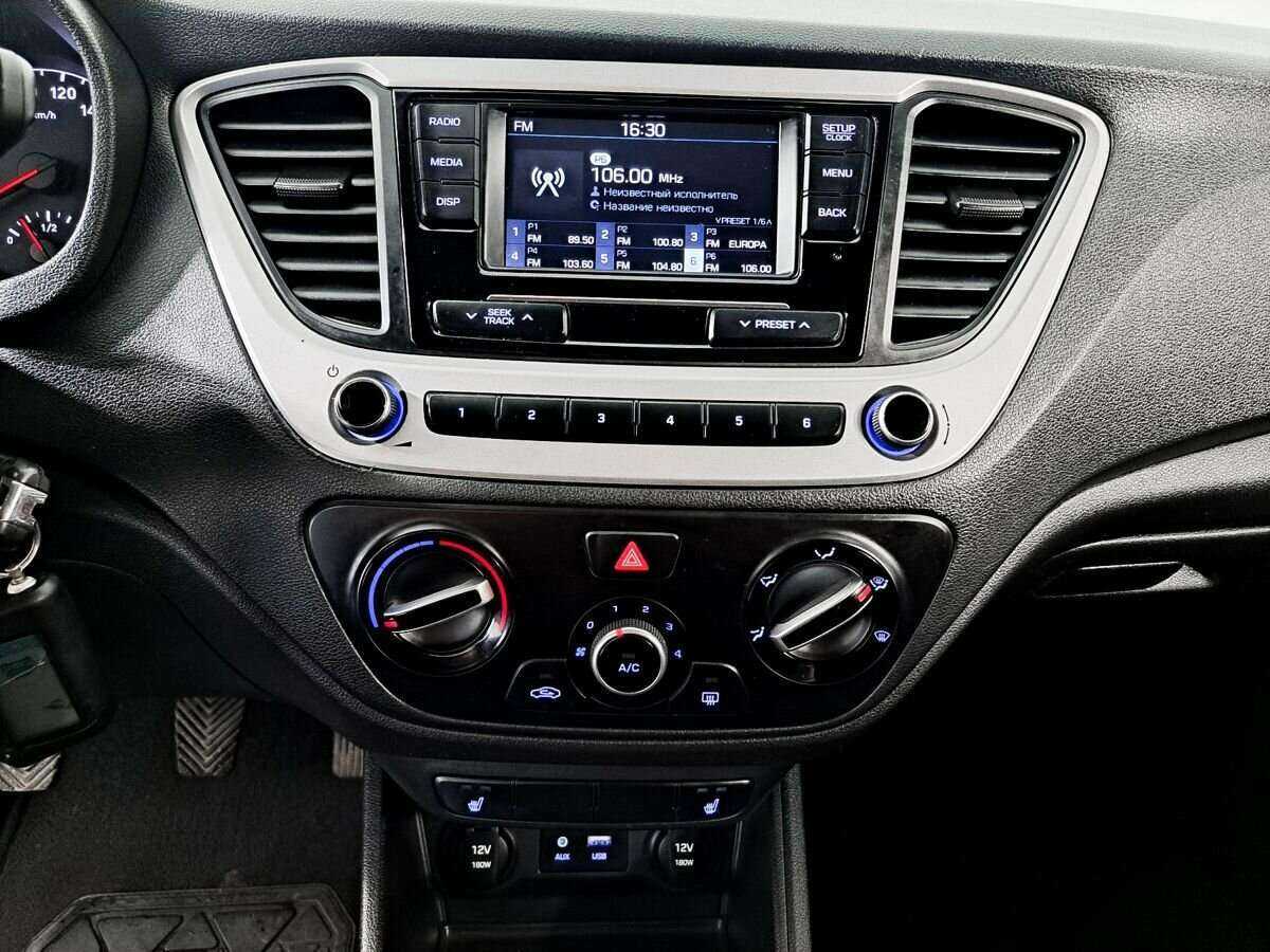 Купить Hyundai Solaris с пробегом. Фото: #12