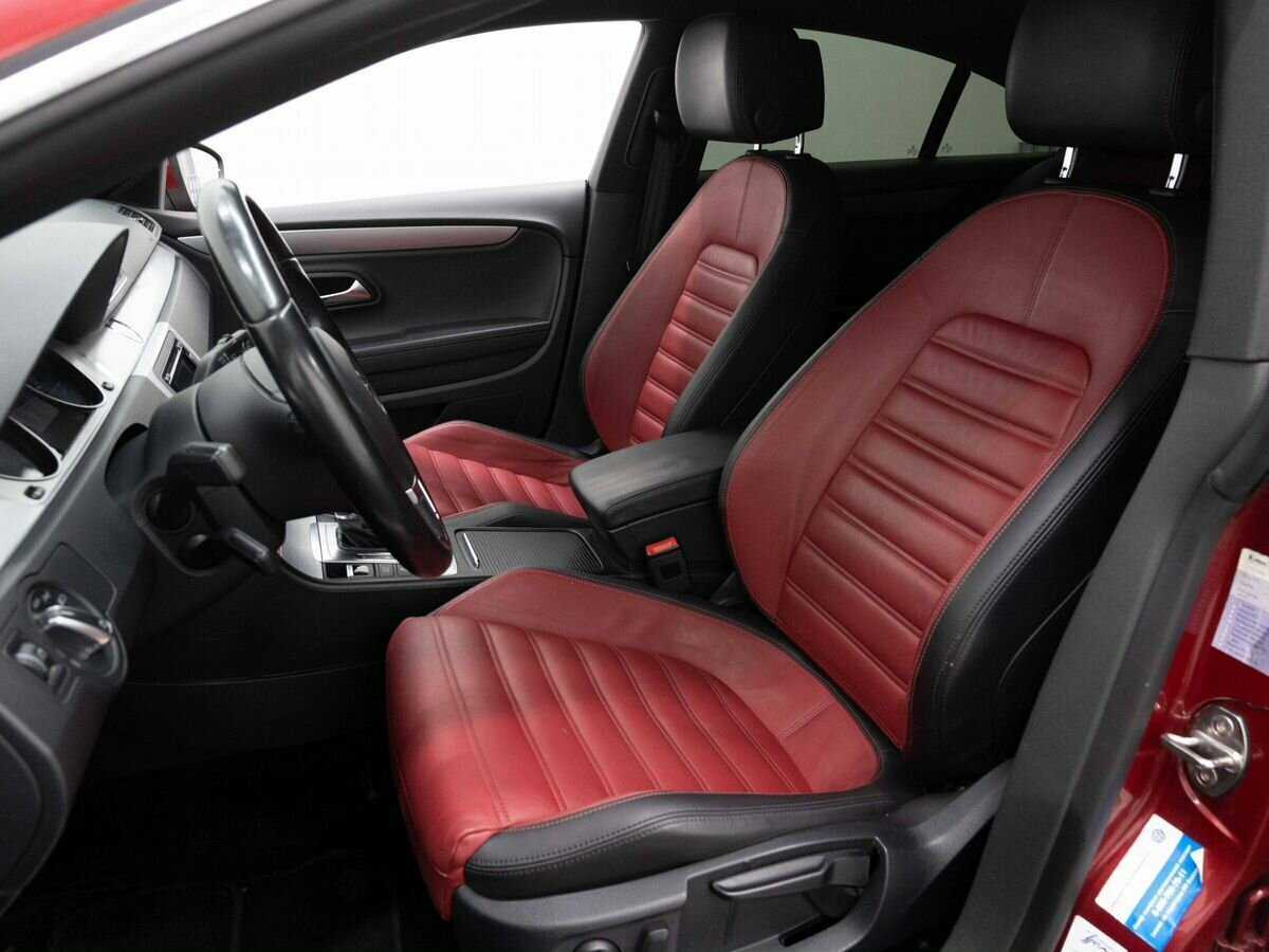 Купить Volkswagen Passat CC с пробегом. Фото: #8