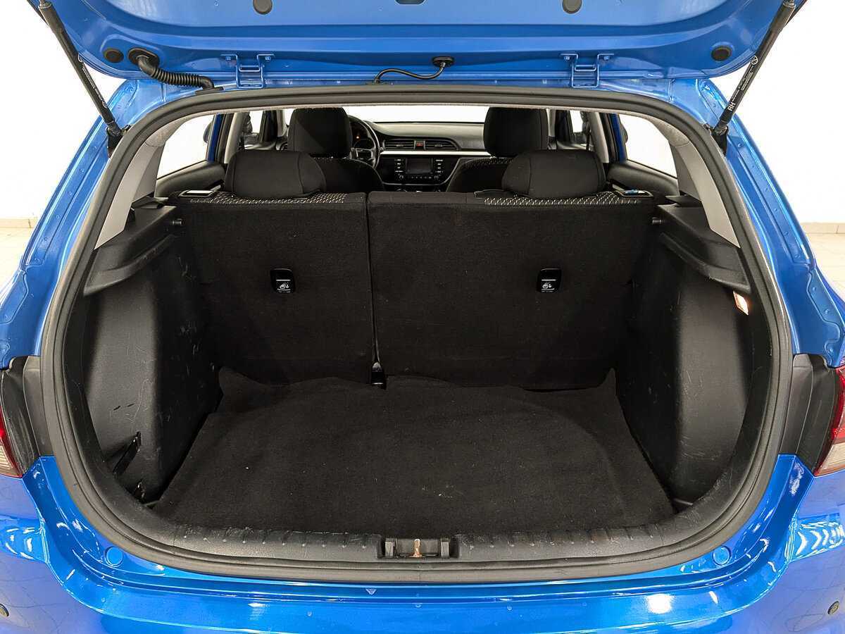 Купить Kia Rio с пробегом. Фото: #9
