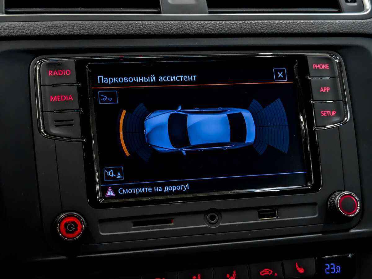 Купить Volkswagen Jetta с пробегом. Фото: #24