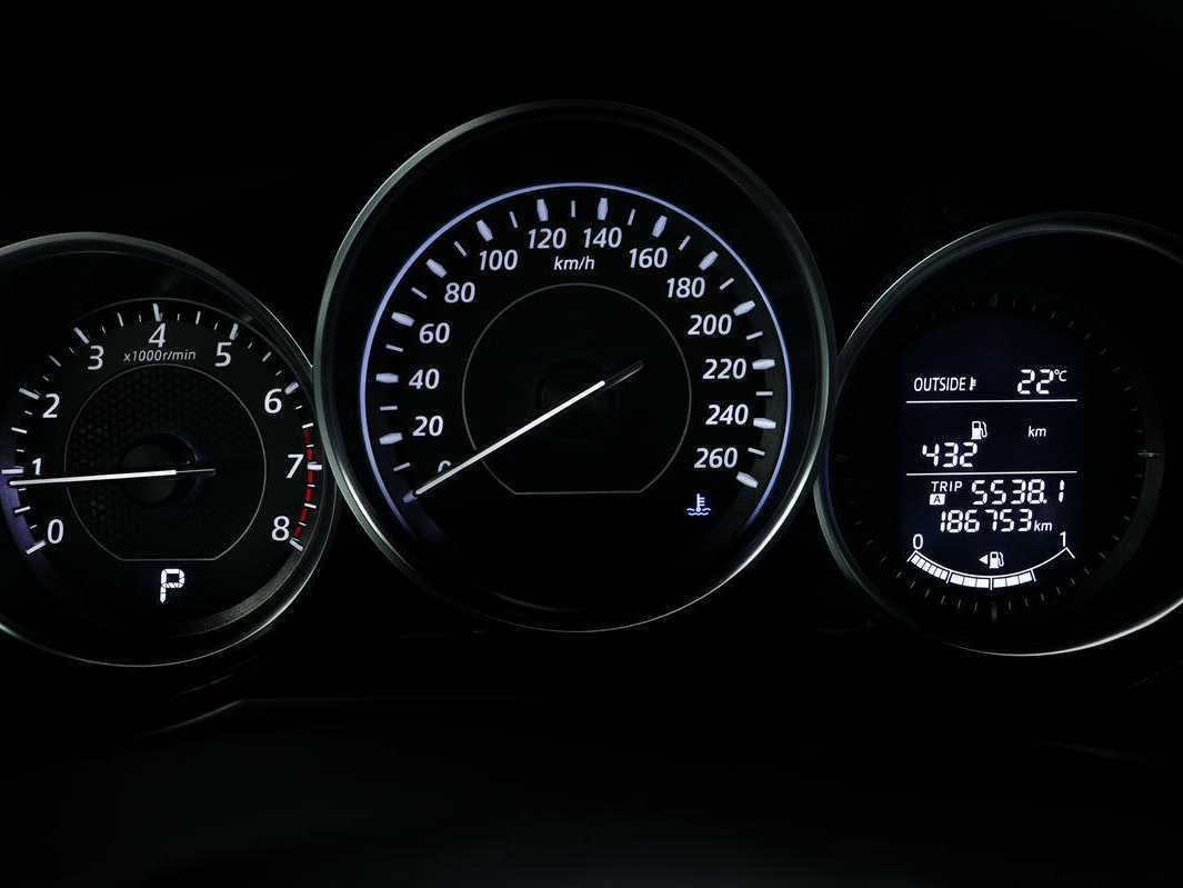 Купить Mazda 6 с пробегом. Фото: #9