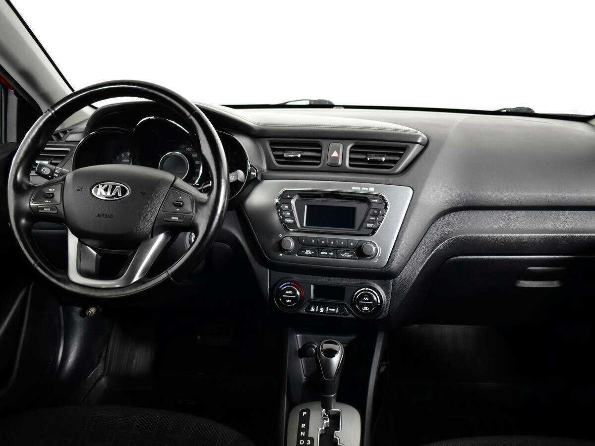 Купить Kia Rio с пробегом. Фото: #9