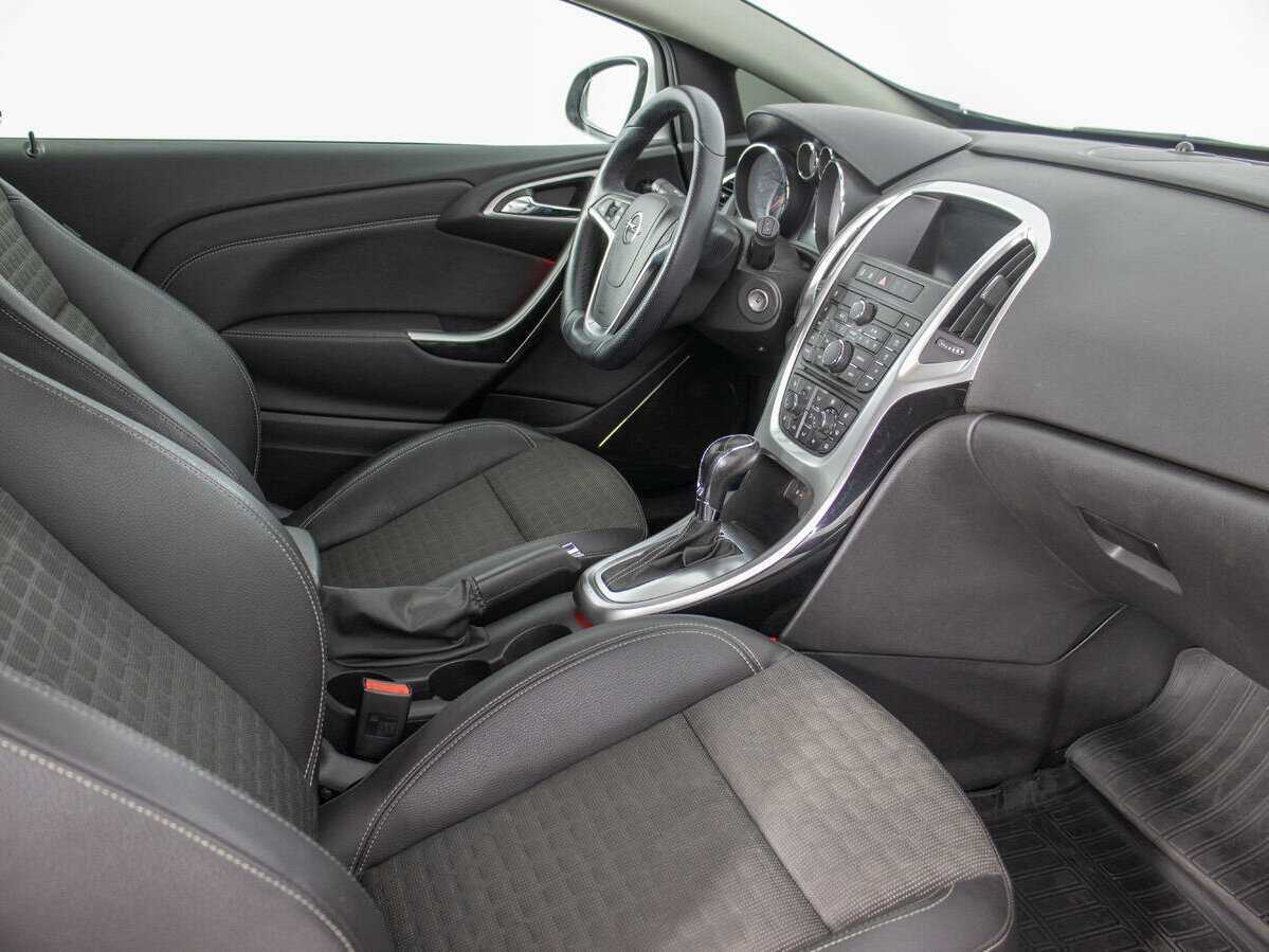 Купить Opel Astra с пробегом. Фото: #8