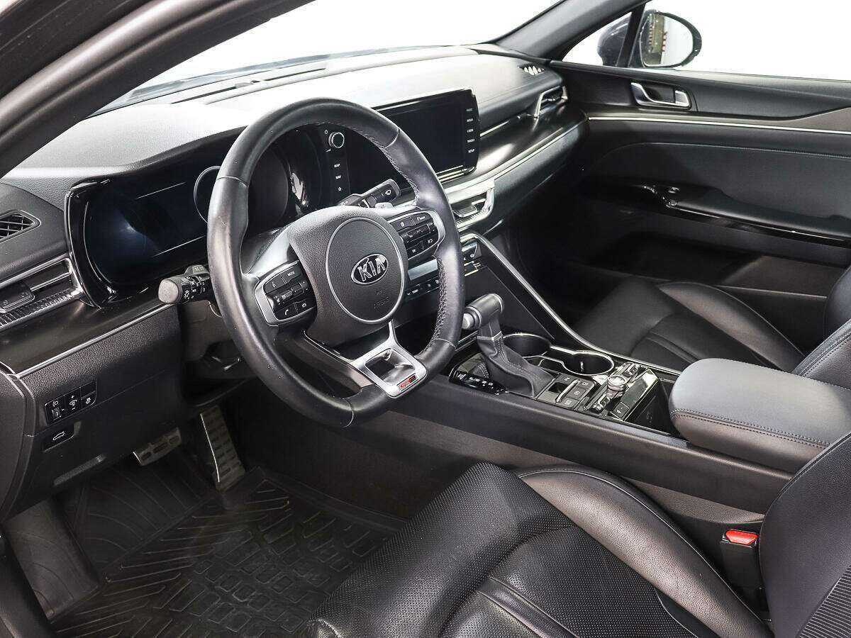 Купить Kia K5 с пробегом. Фото: #12