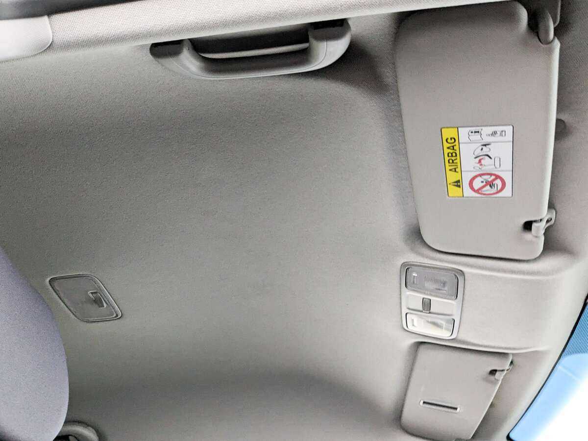 Купить Hyundai Solaris с пробегом. Фото: #17