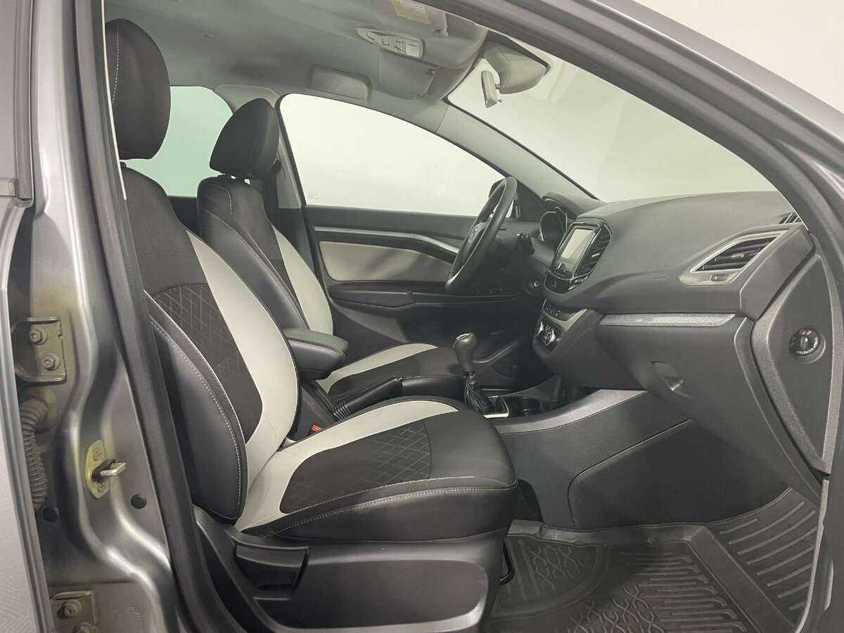 Купить Lada (ВАЗ) Vesta с пробегом. Фото: #13