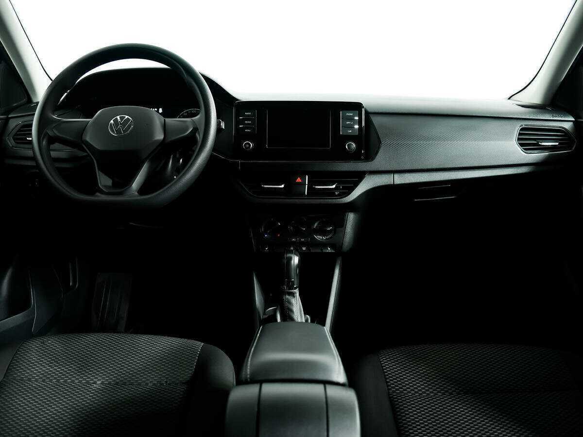 Купить Volkswagen Polo с пробегом. Фото: #10