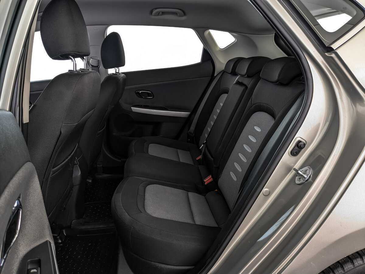 Купить Kia Ceed с пробегом. Фото: #13