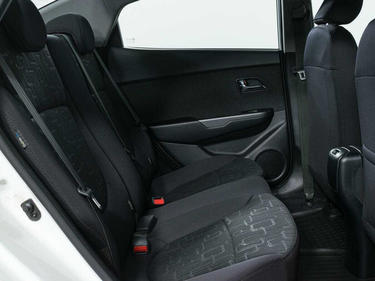 Купить Kia Rio с пробегом. Фото: #10