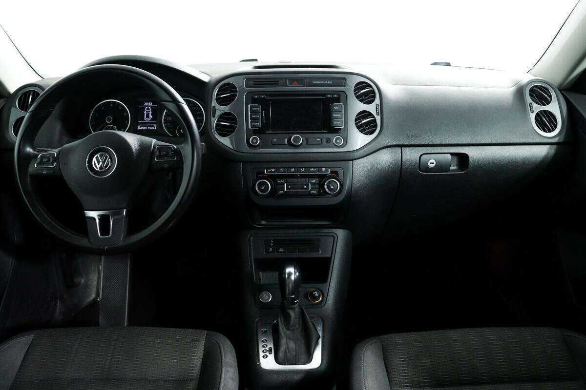 Купить Volkswagen Tiguan с пробегом. Фото: #10