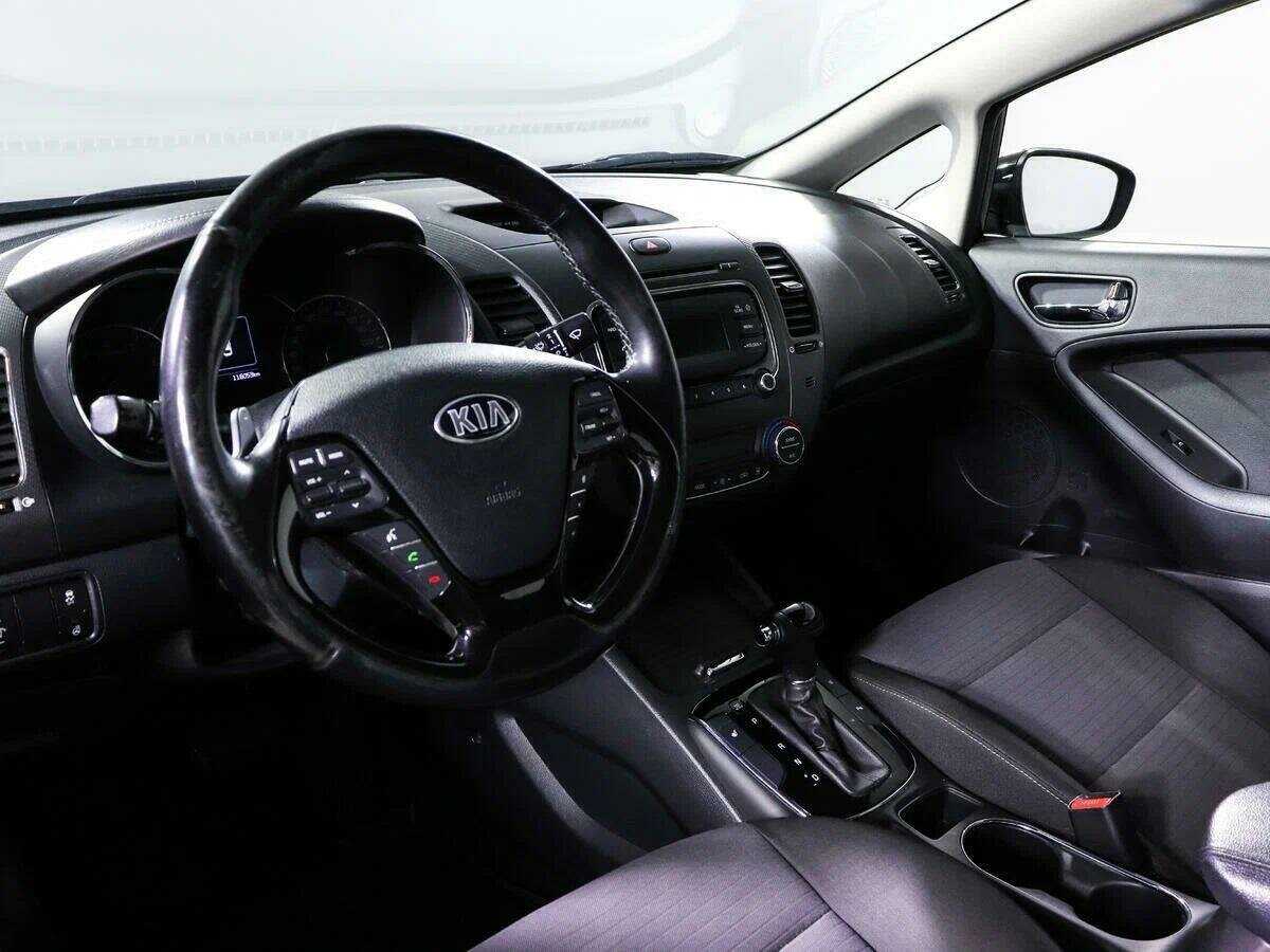 Купить Kia Cerato с пробегом. Фото: #13