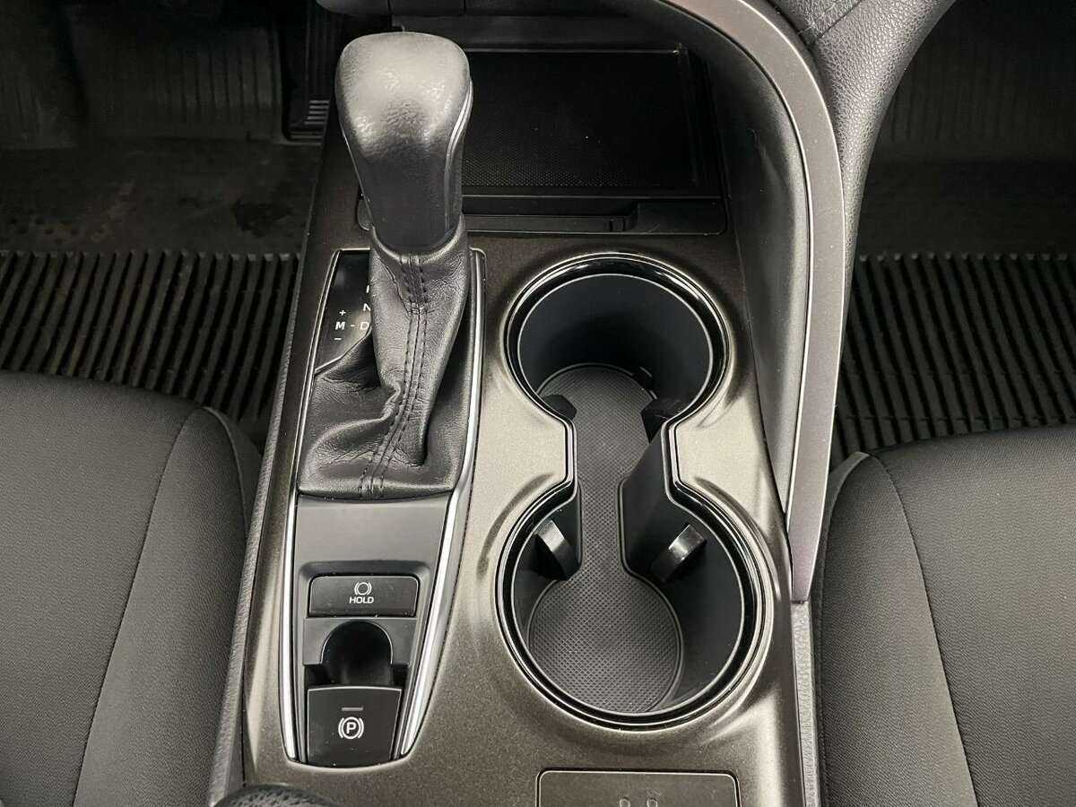 Купить Toyota Camry с пробегом. Фото: #12