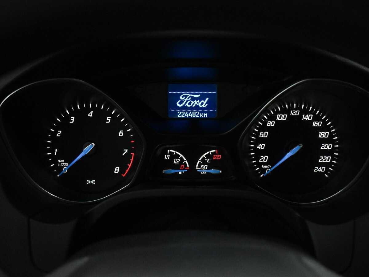 Купить Ford Focus с пробегом. Фото: #17