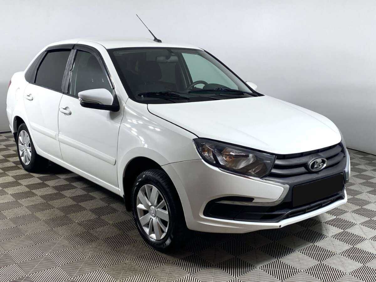 Купить Lada (ВАЗ) Granta с пробегом. Фото: #2