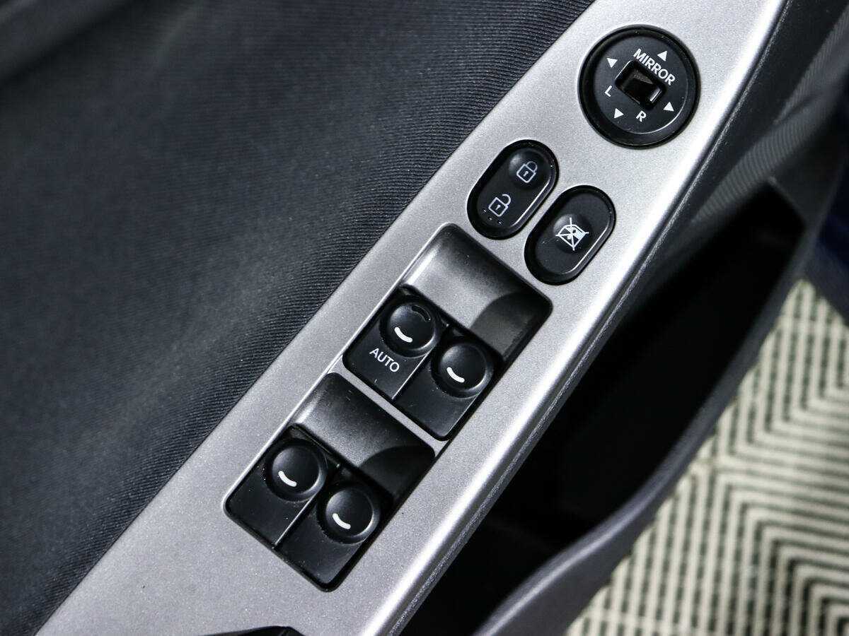 Купить Hyundai Solaris с пробегом. Фото: #14