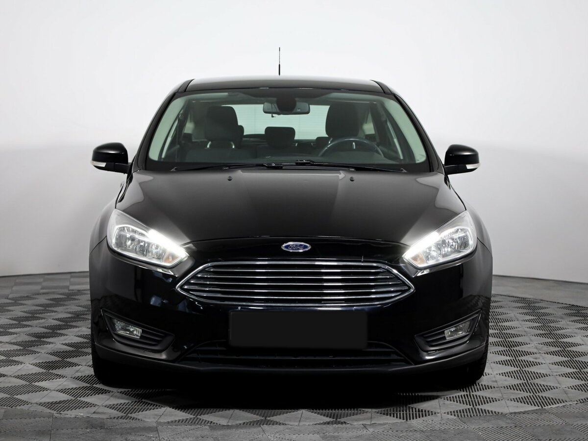 Купить Ford Focus с пробегом. Фото: #1