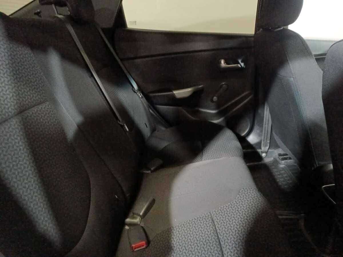 Купить Kia Rio с пробегом. Фото: #10